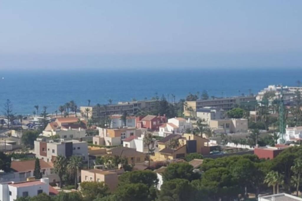 Estudio Atico En Urbanizacion Roquetas De Mar Eksteriør bilde